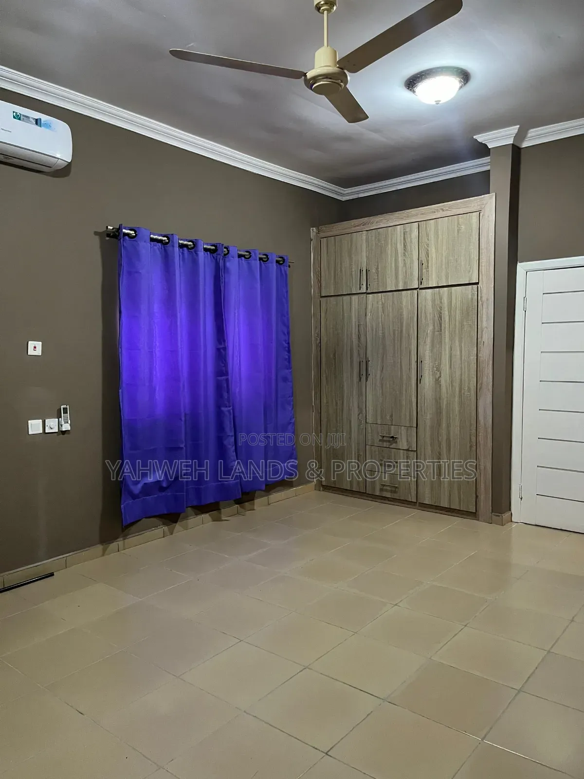 3bdrm House in Spintex, Baatsona Total for rent