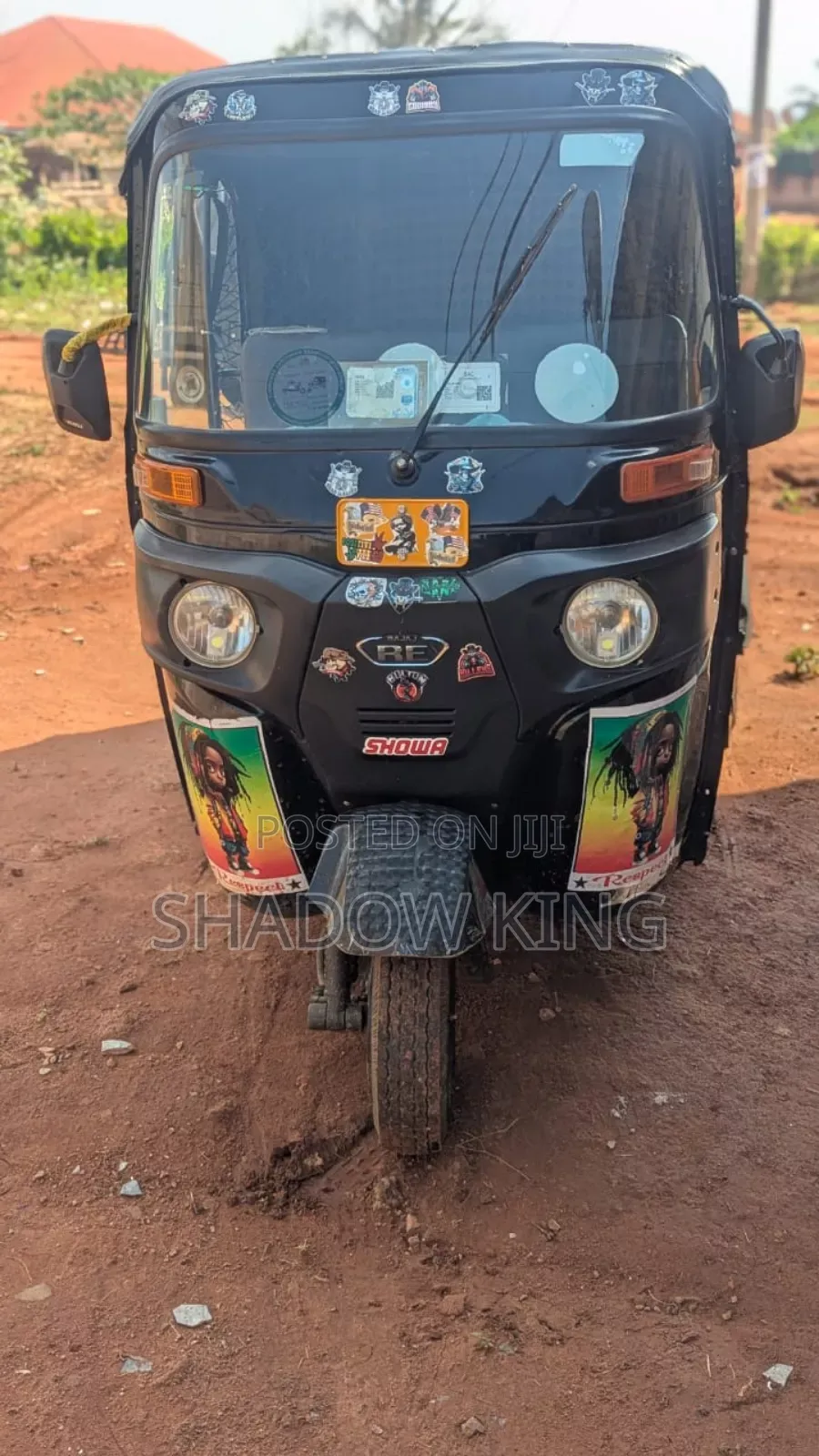 Bajaj RE 2025 Black