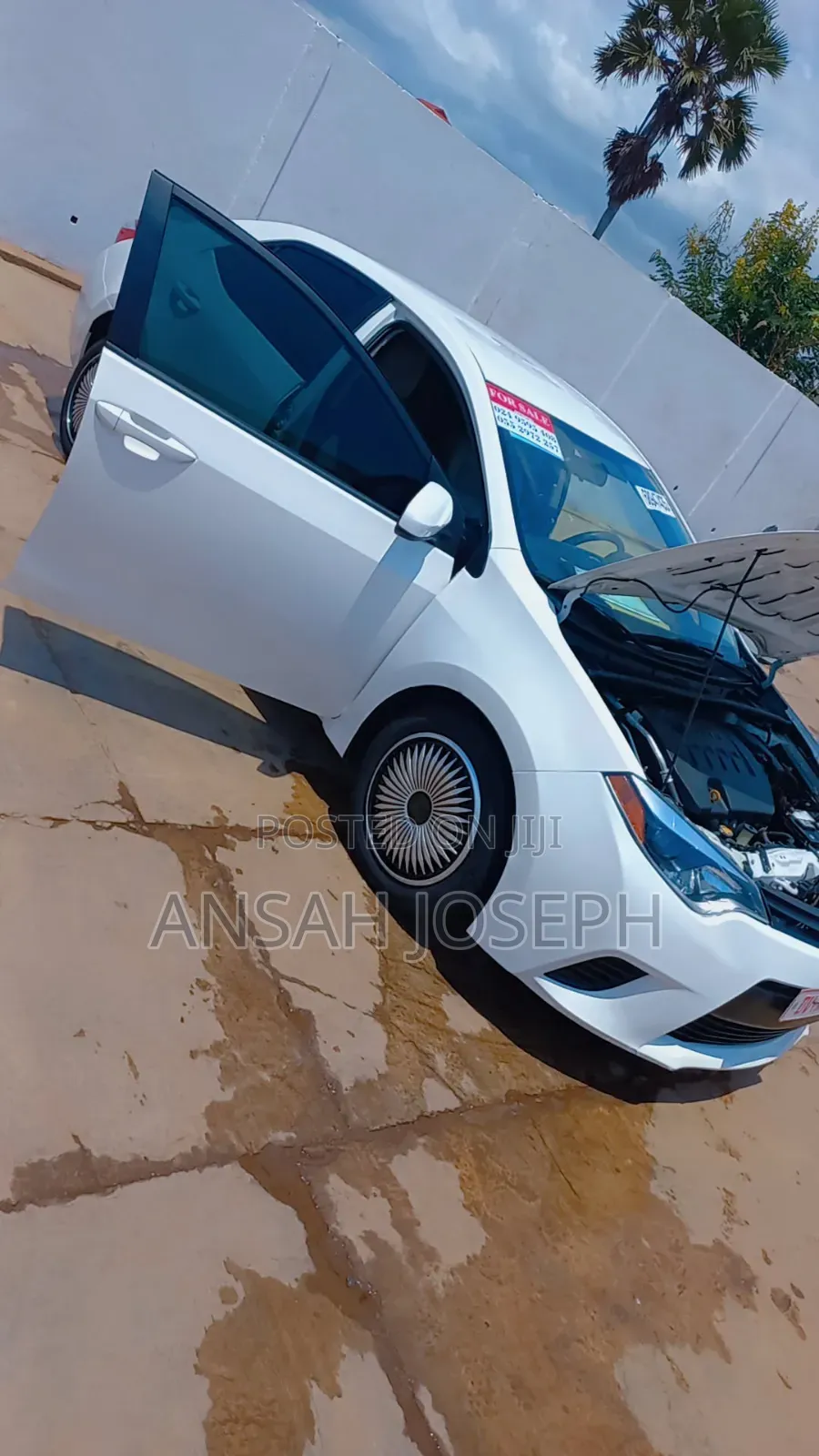 Toyota Corolla LE Eco 4dr Sedan (1.8L 4cyl CVT) 2015 White