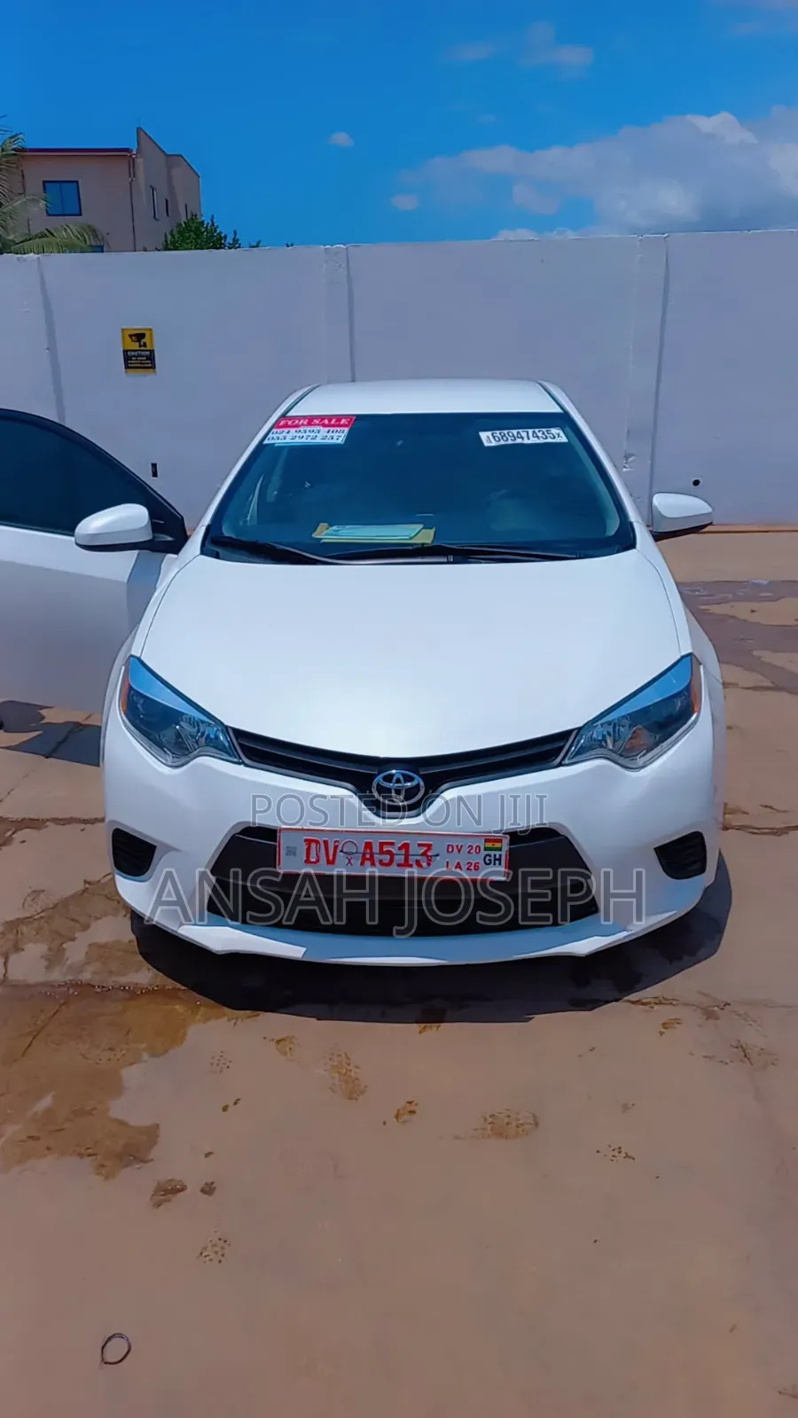 Toyota Corolla LE Eco 4dr Sedan (1.8L 4cyl CVT) 2015 White