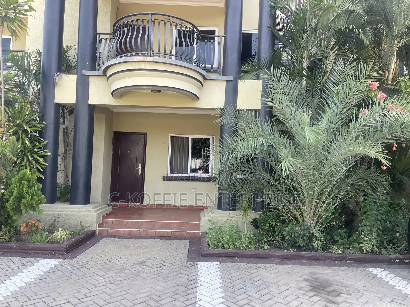 Furnished 3bdrm Apartment in Tesano for rent