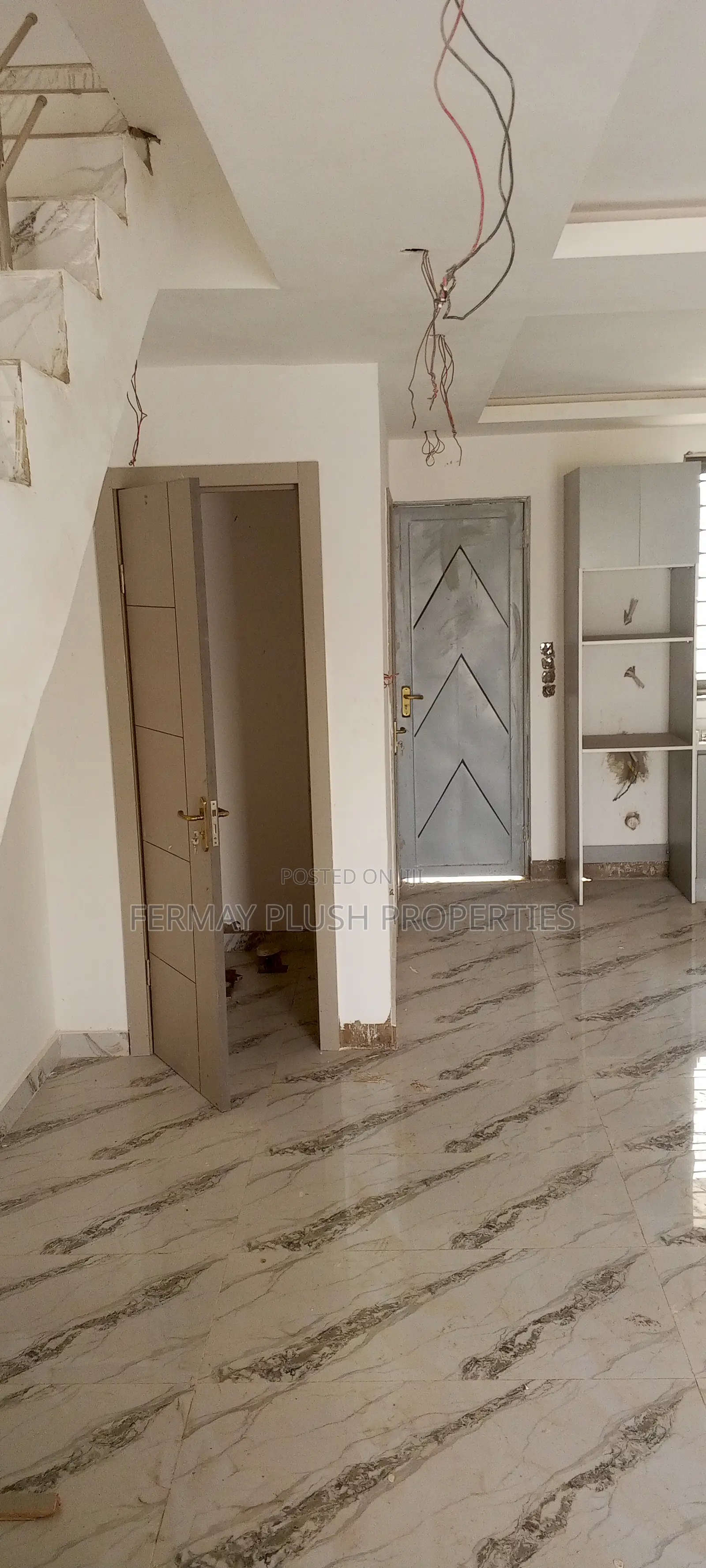 2bdrm House in Ashale Botwe, Accra Metropolitan for sale
