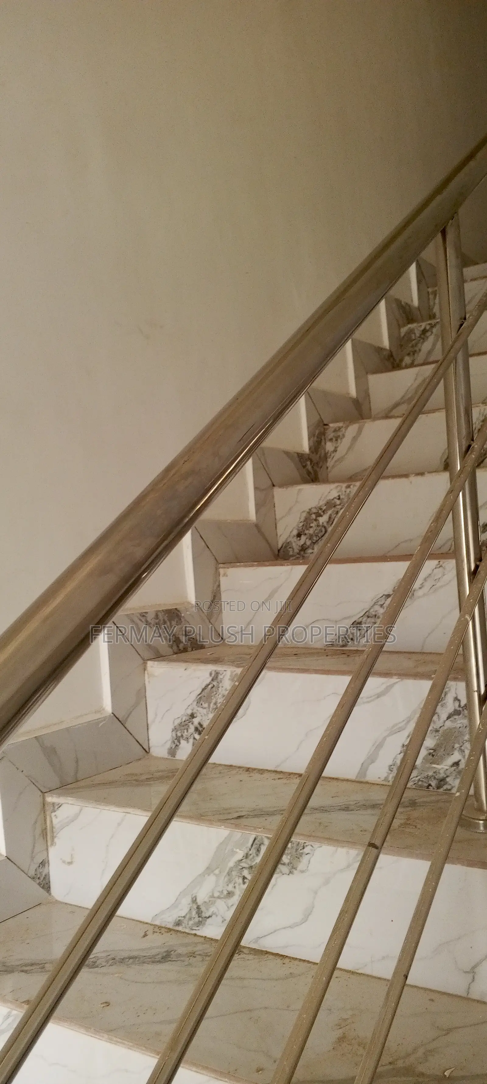 2bdrm House in Ashale Botwe, Accra Metropolitan for sale