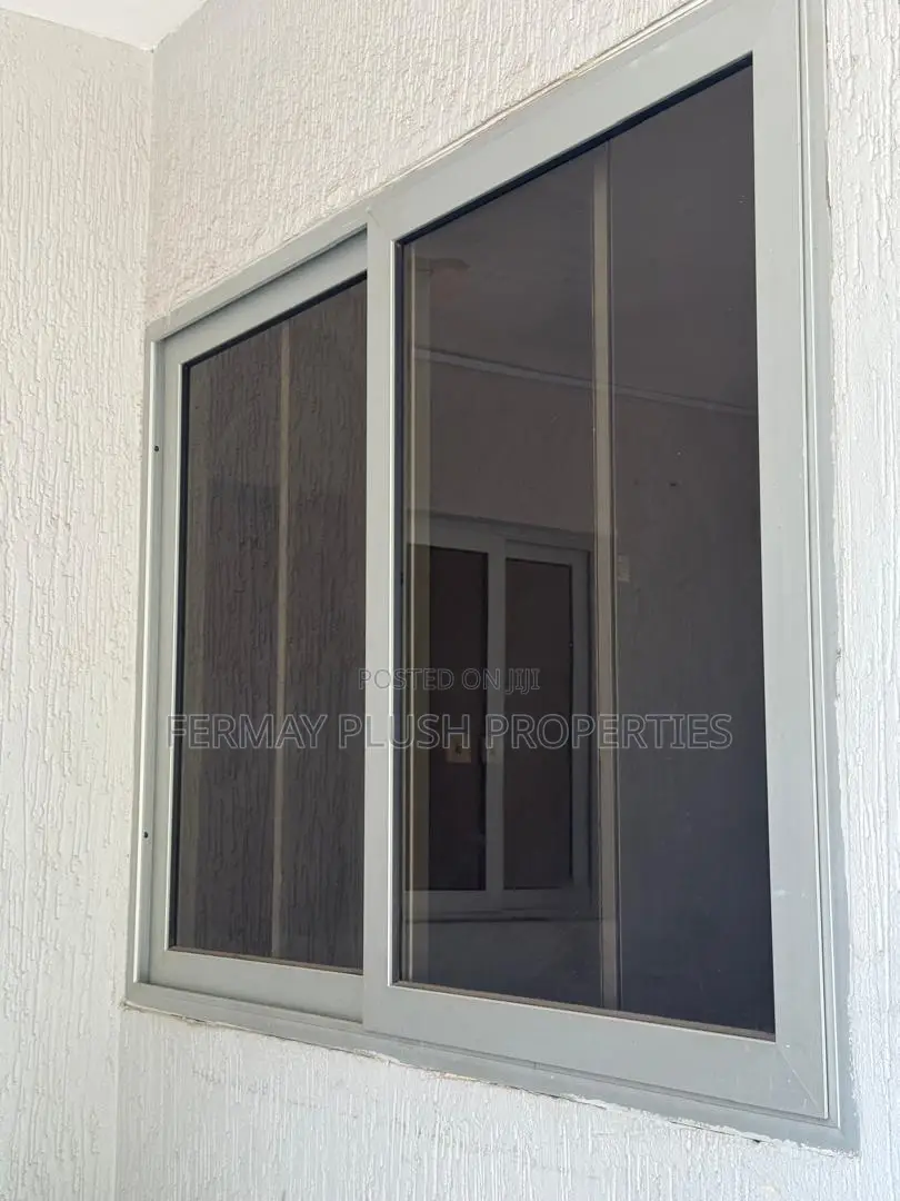 2bdrm House in Ashale Botwe, Accra Metropolitan for sale