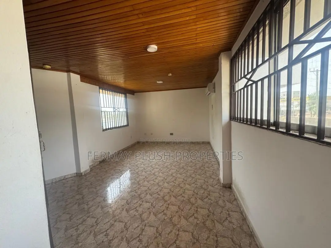 2bdrm House in Ashale Botwe, Accra Metropolitan for sale