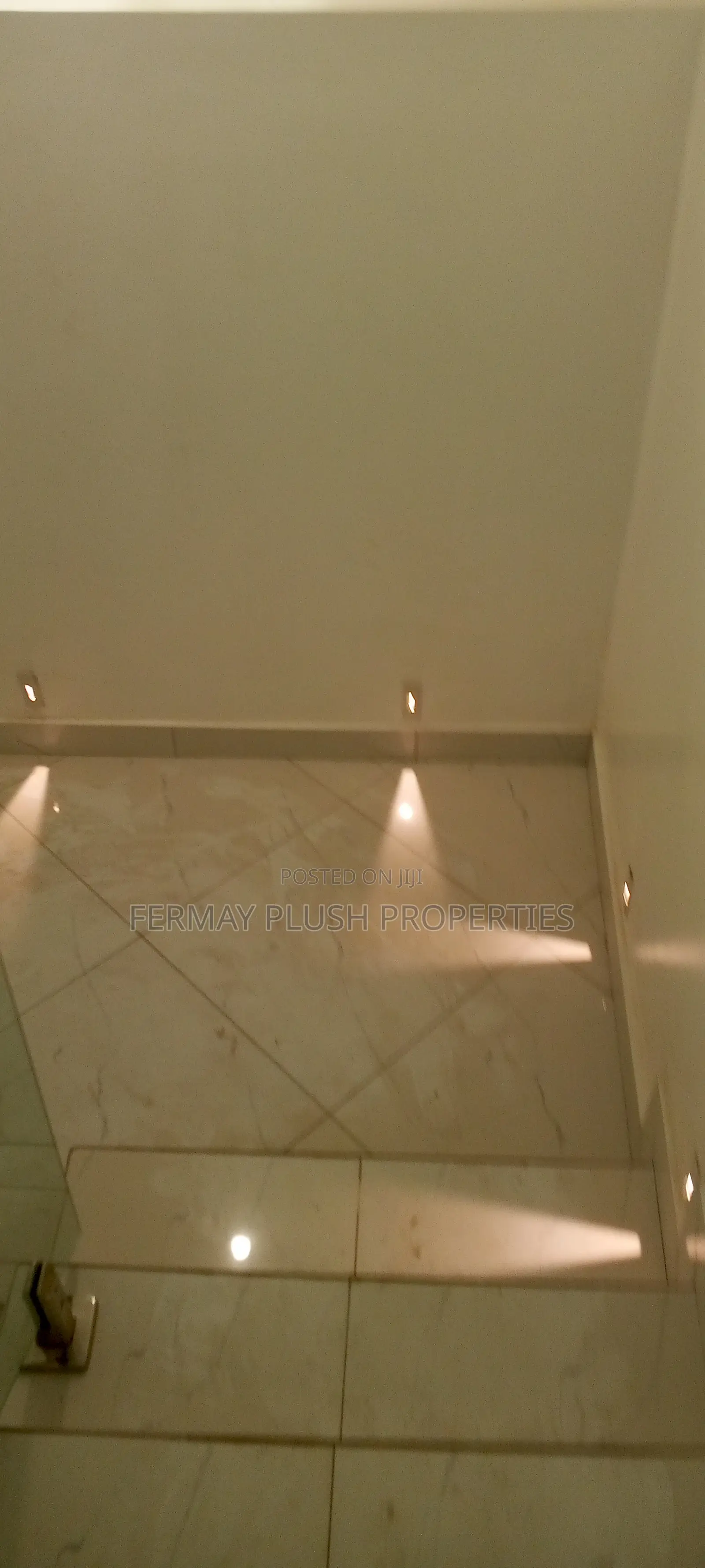 2bdrm House in Ashale Botwe, Accra Metropolitan for sale