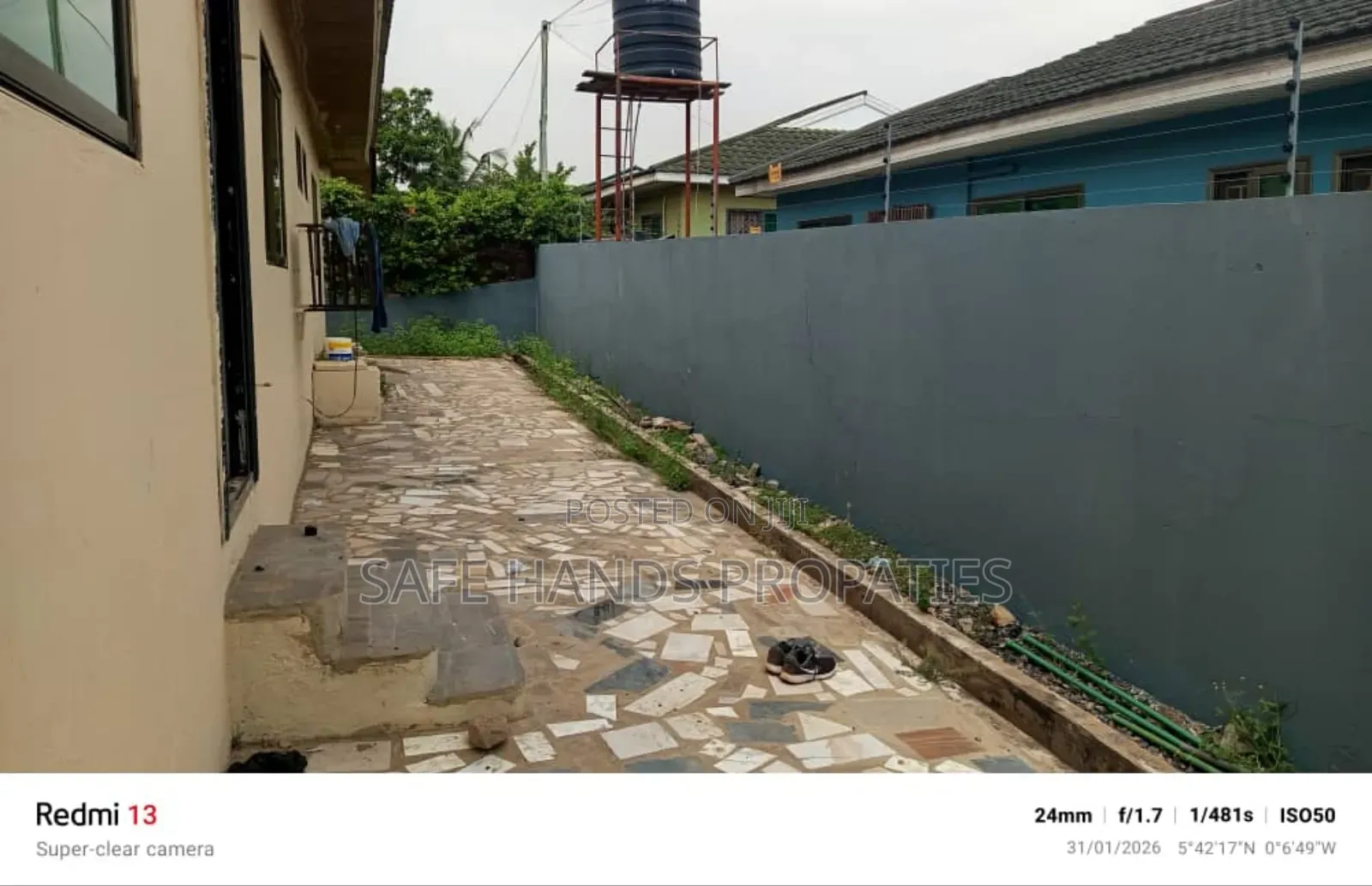 4bdrm Bungalow in Kelly Estate, Accra Metropolitan for rent