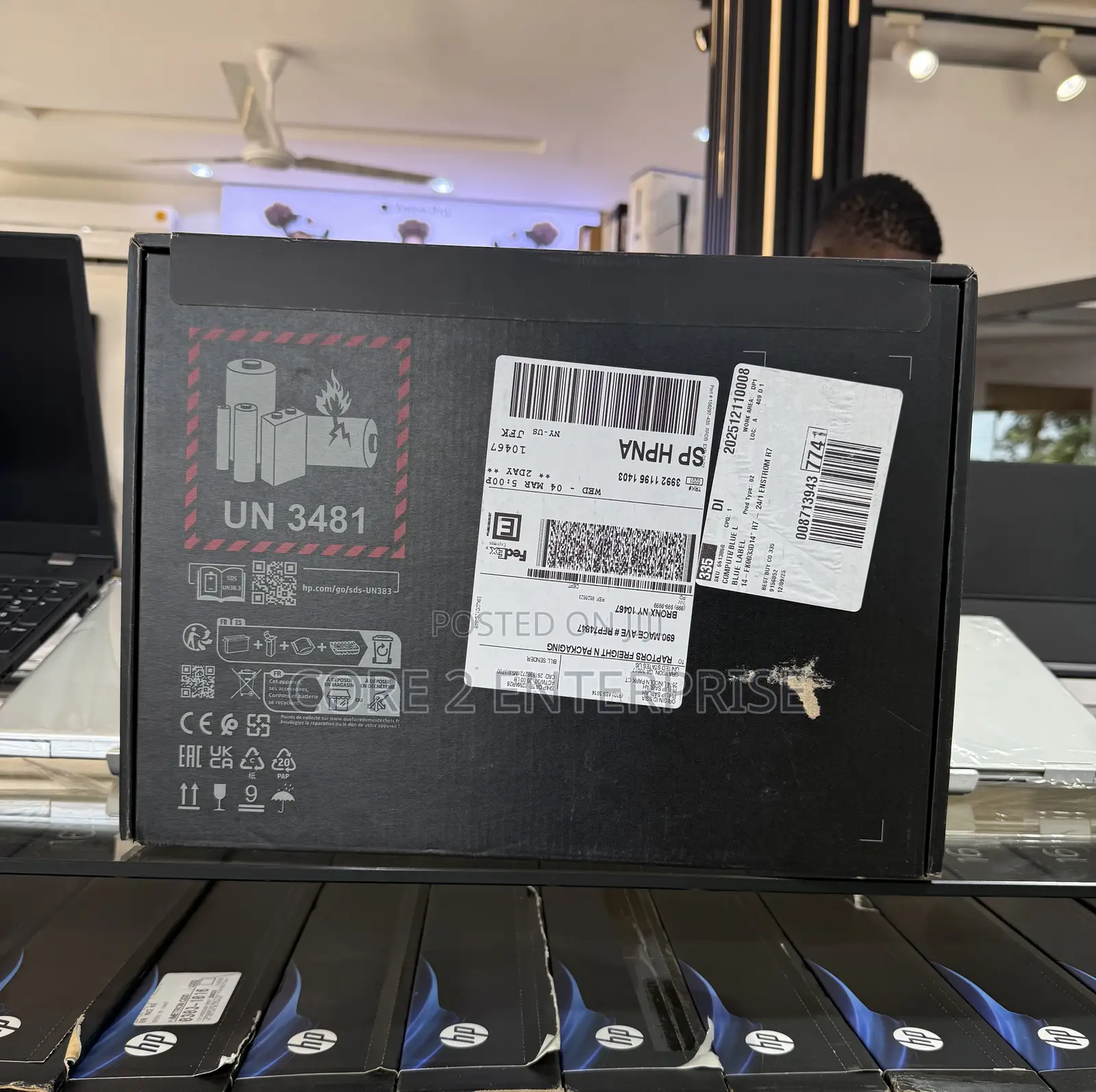 New Laptop HP OmniBook X Flip 14" 24GB AMD Ryzen 7 SSD 1T