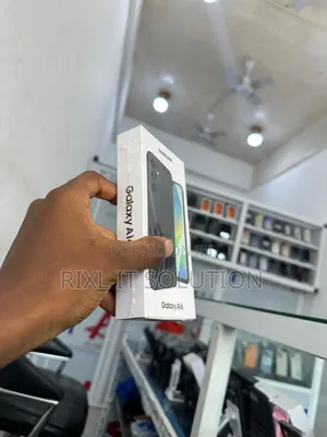 New Samsung Galaxy A16 5G 256 GB Black