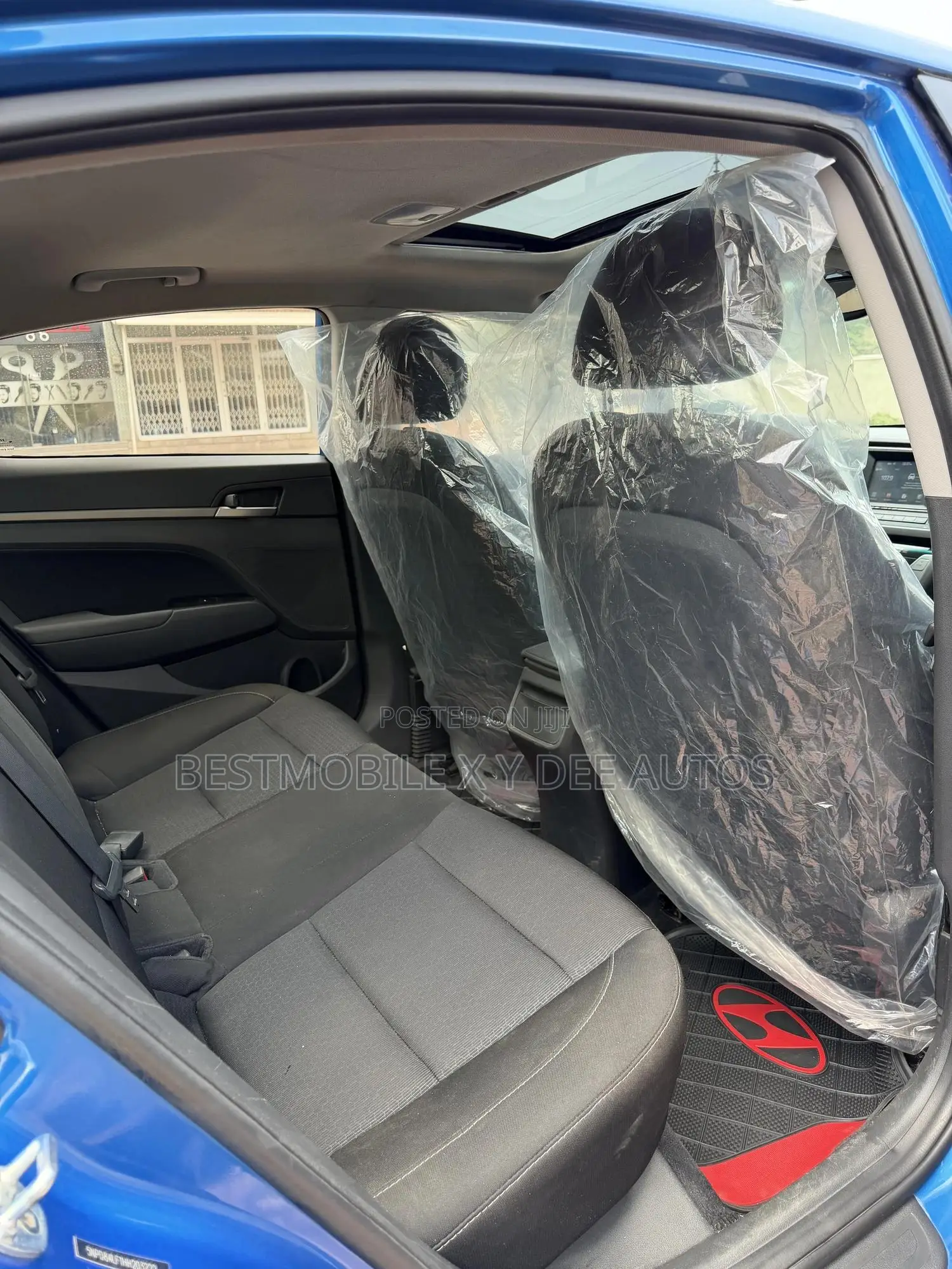 Hyundai Elantra Limited Sedan FWD (2.0L 4cyl 6A) 2017 Blue
