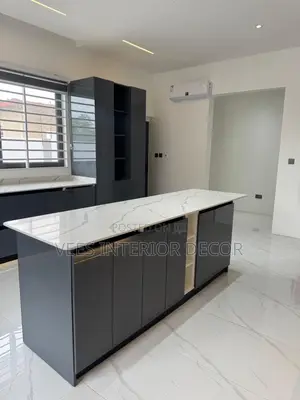 Kitchen Cabinet
