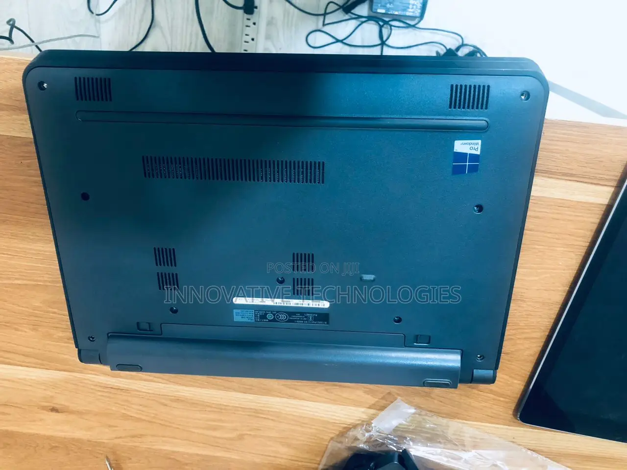 Laptop Dell Latitude 3350 8GB Intel Core i3 HDD 32GB