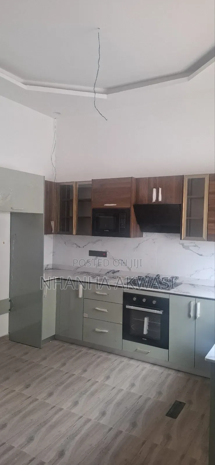 3bdrm House in Community 24, Tema Metropolitan for sale