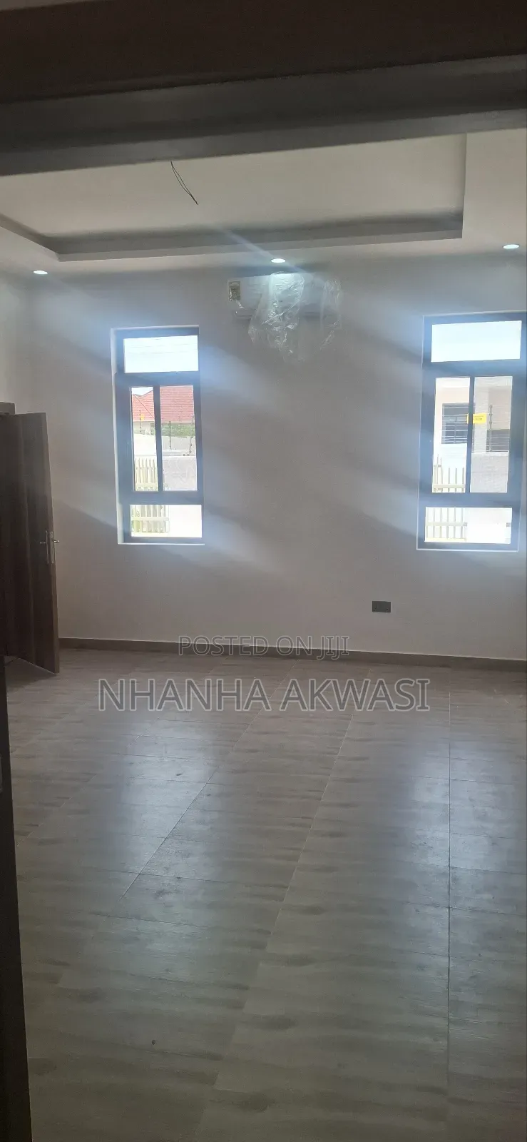 3bdrm House in Community 24, Tema Metropolitan for sale