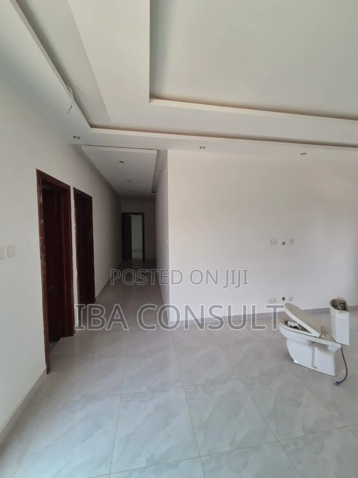 3bdrm Townhouse/Terrace in Ayi Mensah, Oyarifa for sale