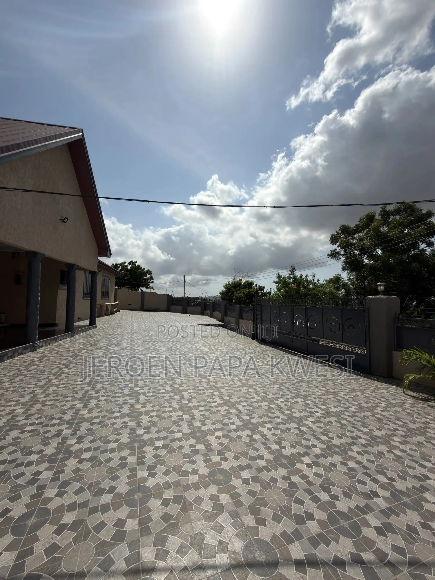Furnished 4bdrm House in Weija for sale