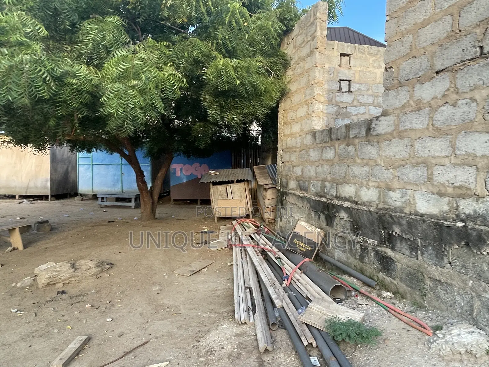 Land for Sale in Lashibi
