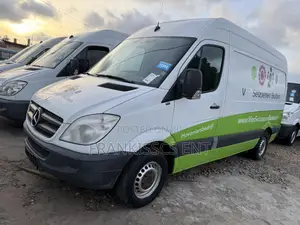 Mercedes-Benz Sprinter 2010 White