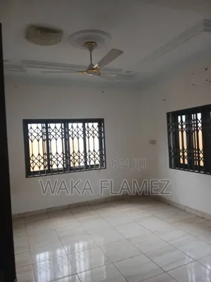 4bdrm House in Waka Properties, Amasaman for rent