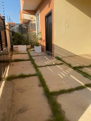 2bdrm Duplex in Achimota for rent