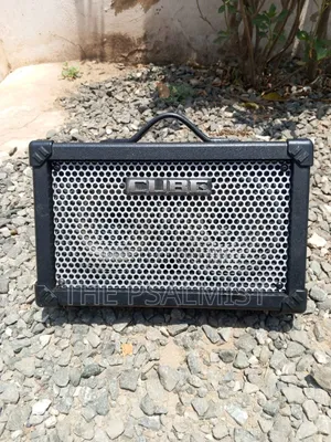 Roland Cube Street
