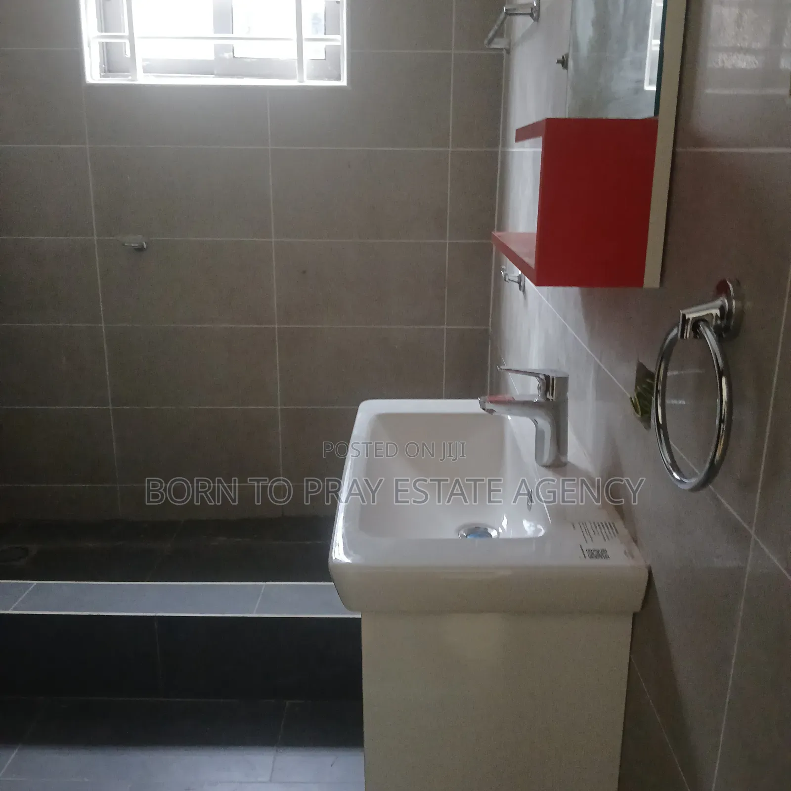 3bdrm House in Nana Poku Properties, Ejisu-Juaben Municipal for sale