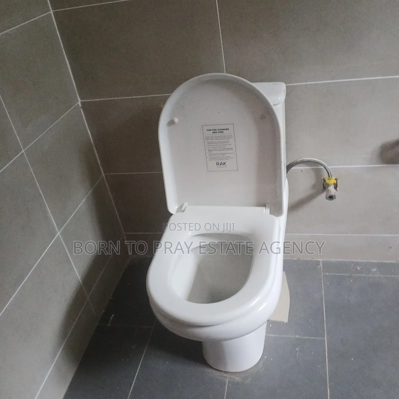 3bdrm House in Nana Poku Properties, Ejisu-Juaben Municipal for sale
