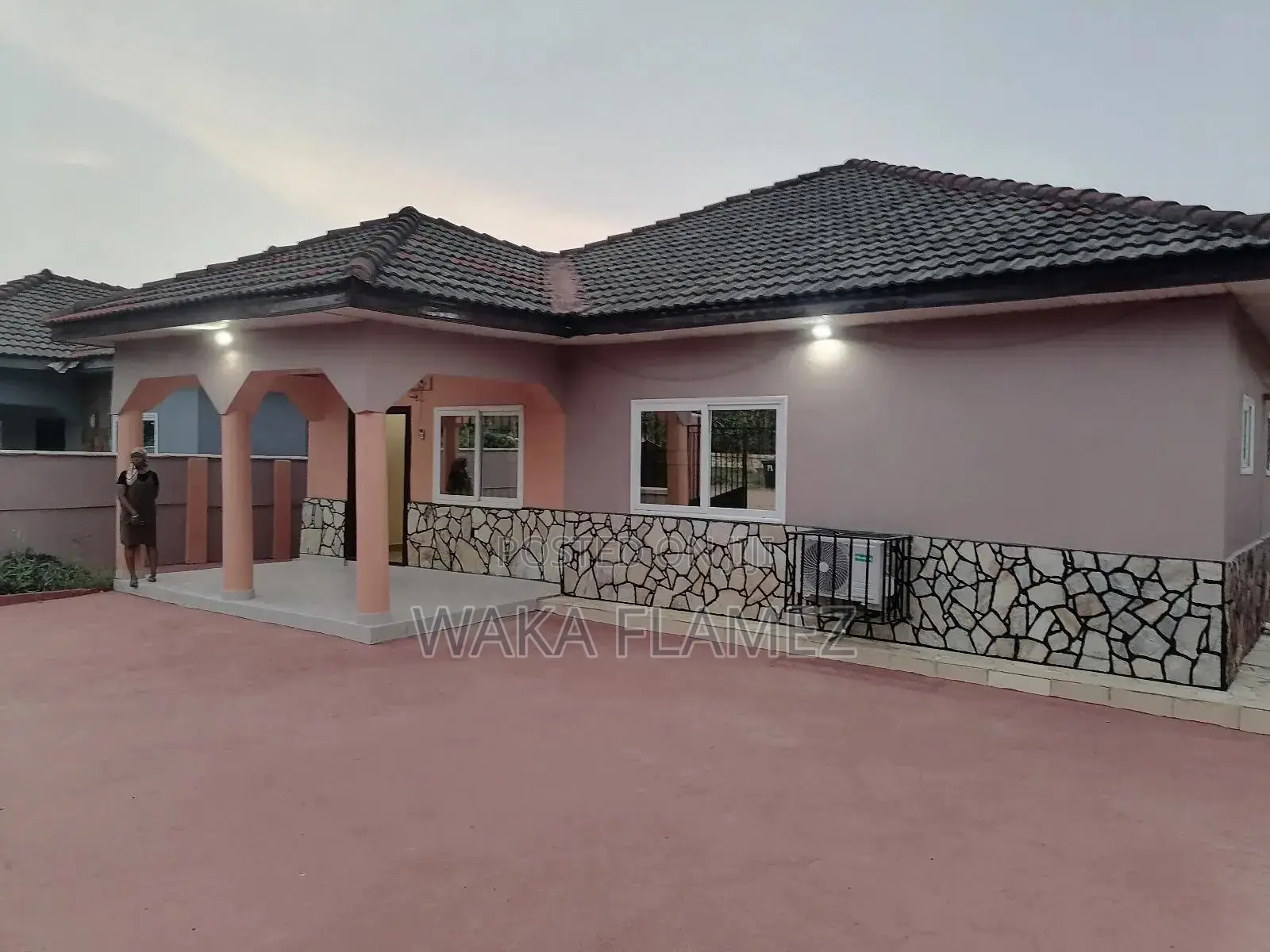 3bdrm House in Koans Estate, Amasaman for rent
