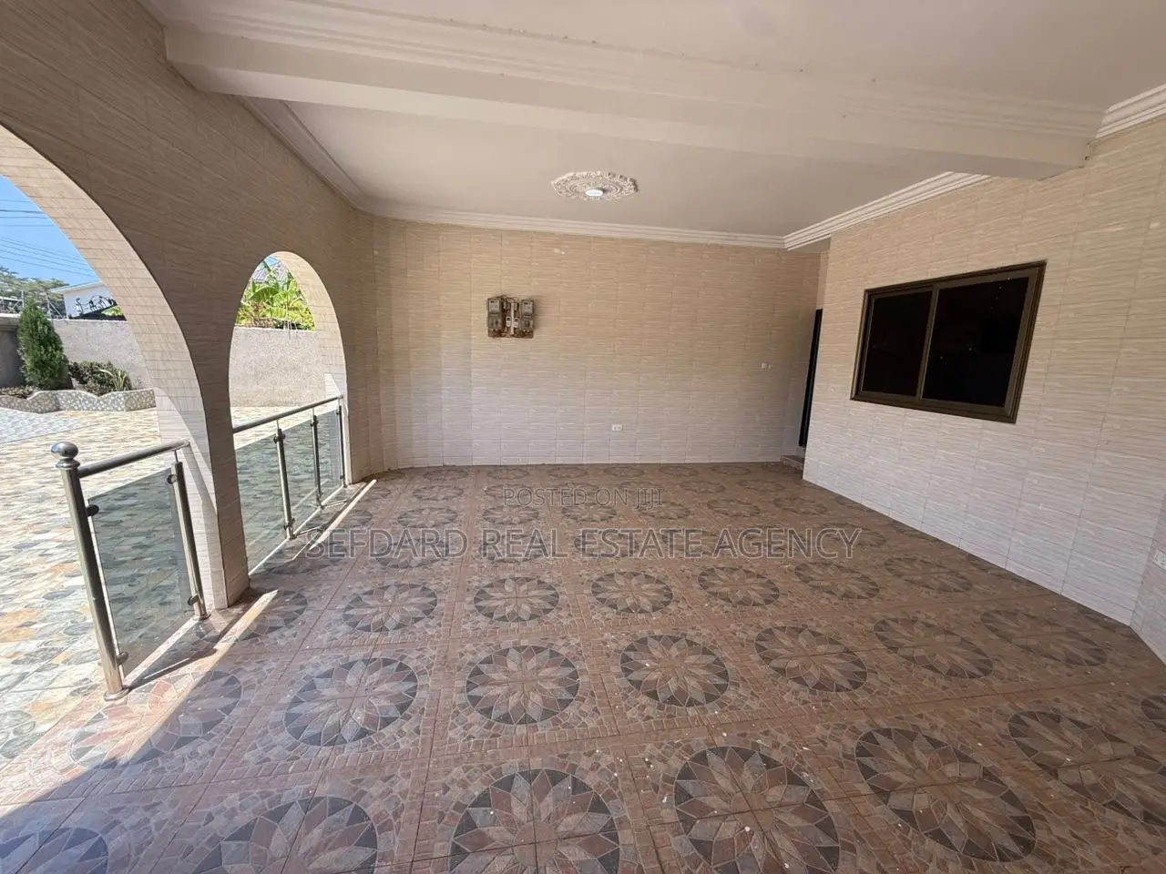 5bdrm House in Kasoa for sale