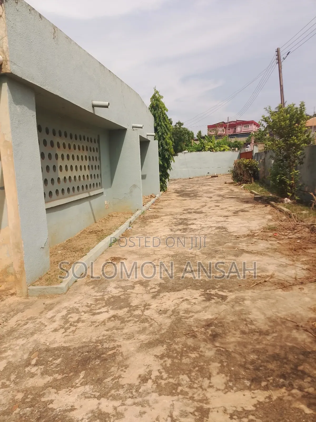 8bdrm House in Free Will Agency, Kumasi Metropolitan for sale