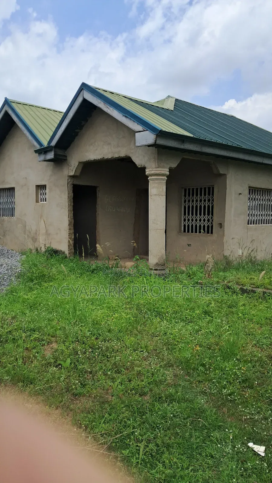2bdrm House in Kuntuse, Amasaman for sale