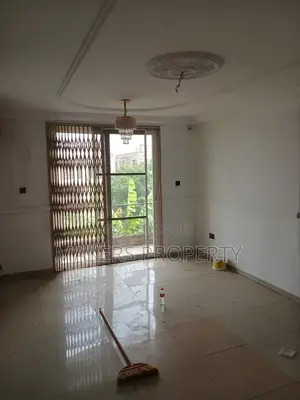 2bdrm Apartment in Mula Property, Neoplan for rent