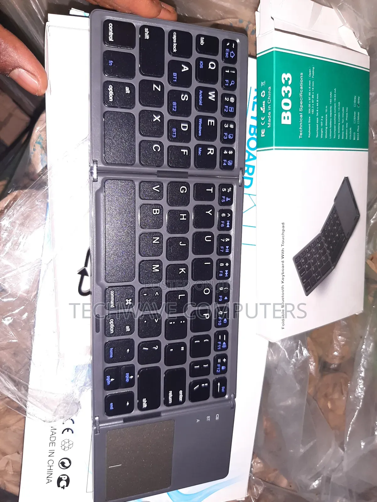 Foldable Keyboard With Mousepad