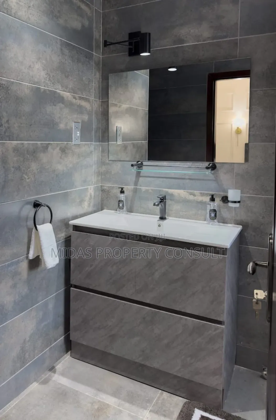Furnished 2bdrm Apartment in East Legon, Accra Metropolitan for sale