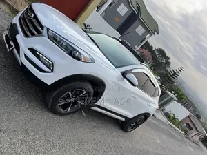 Hyundai Tucson SE AWD 2017 White