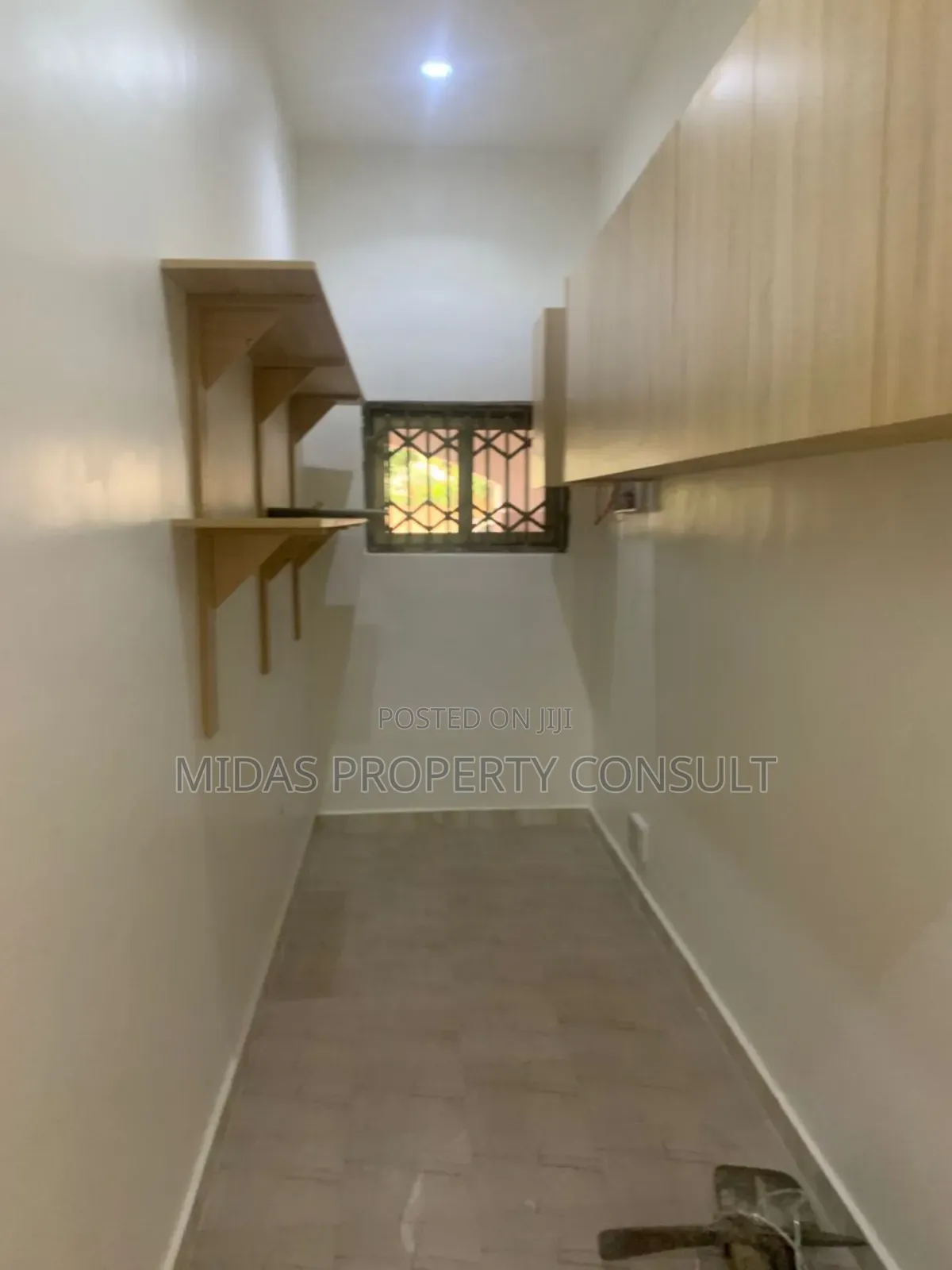 2bdrm Apartment in East Legon 69, Accra Metropolitan for sale