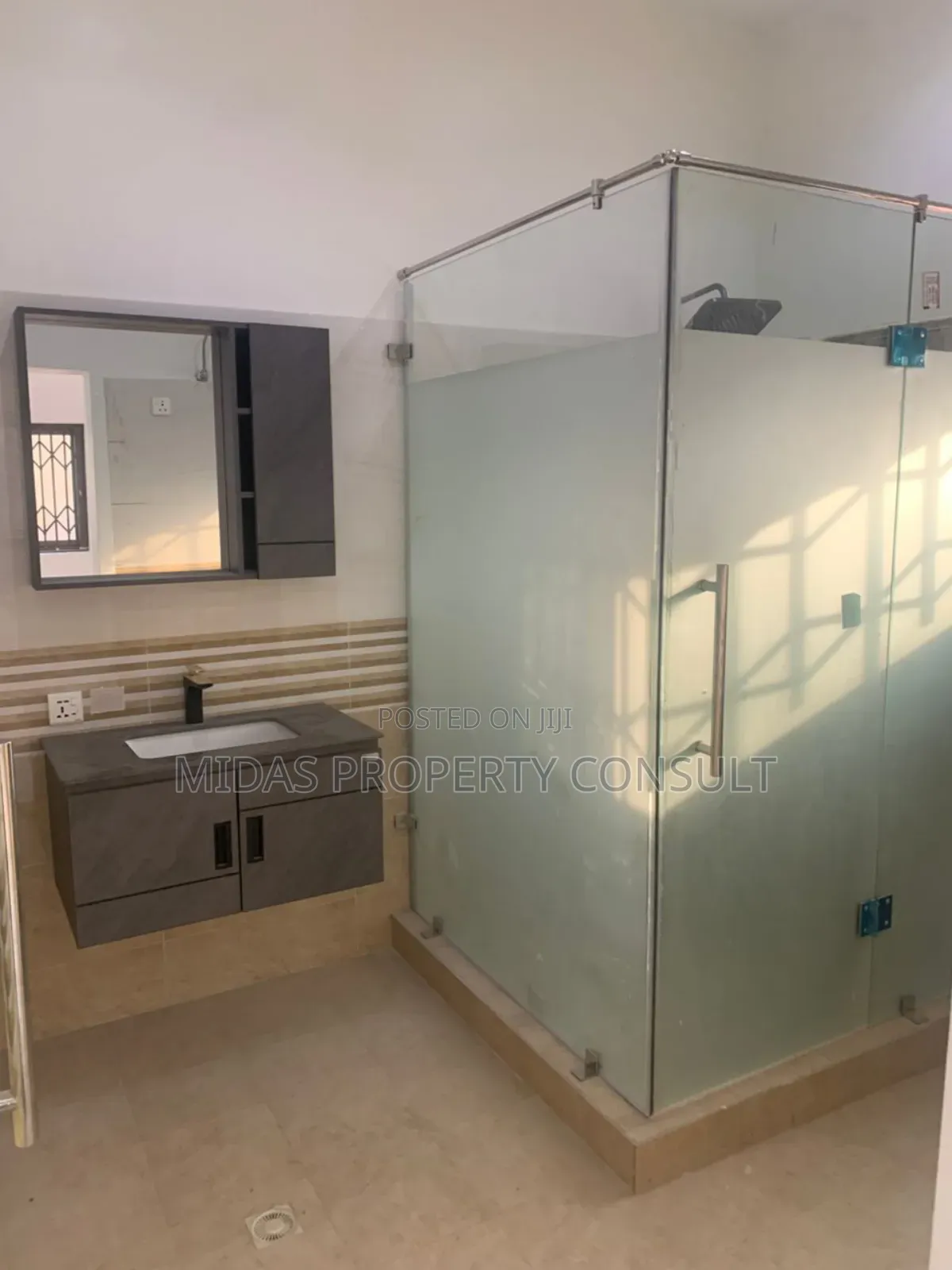 2bdrm Apartment in East Legon 69, Accra Metropolitan for sale
