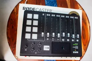Rode Podcaster Pro, With XLR Inputs