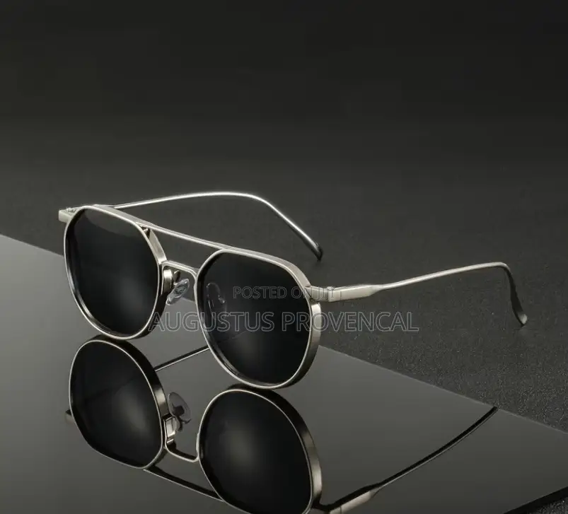 Streetstyle Fashion Shades