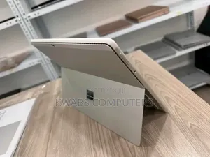 New Laptop Microsoft Surface Laptop 16GB Intel Core i7 SSD 512GB