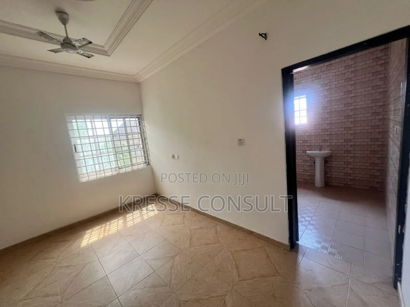 5bdrm House in Adenta, Accra Metropolitan for rent