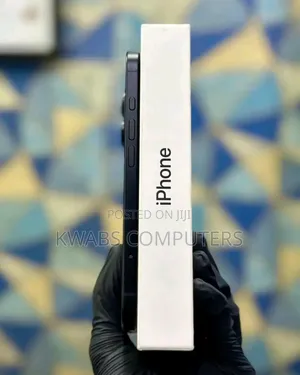 New Apple iPhone 16 256 GB Black