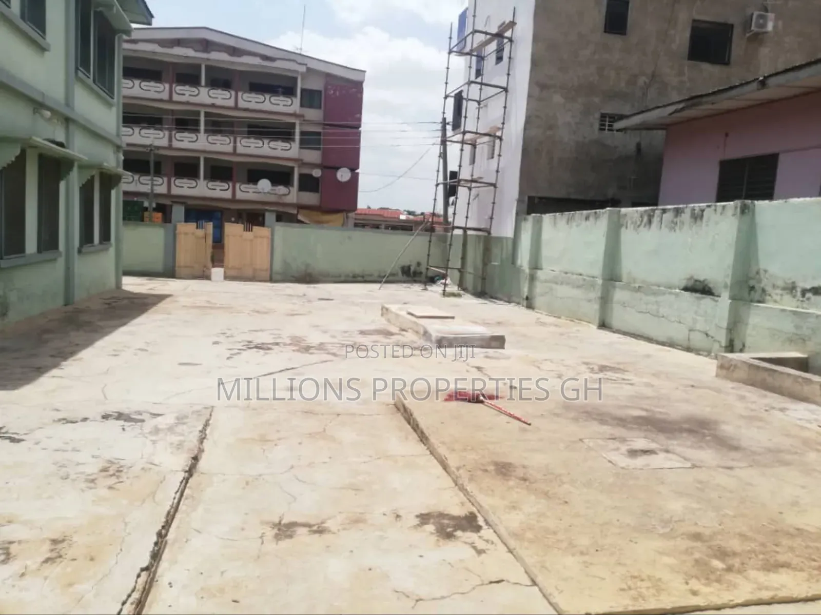 Land With Structure on Opp Stadium