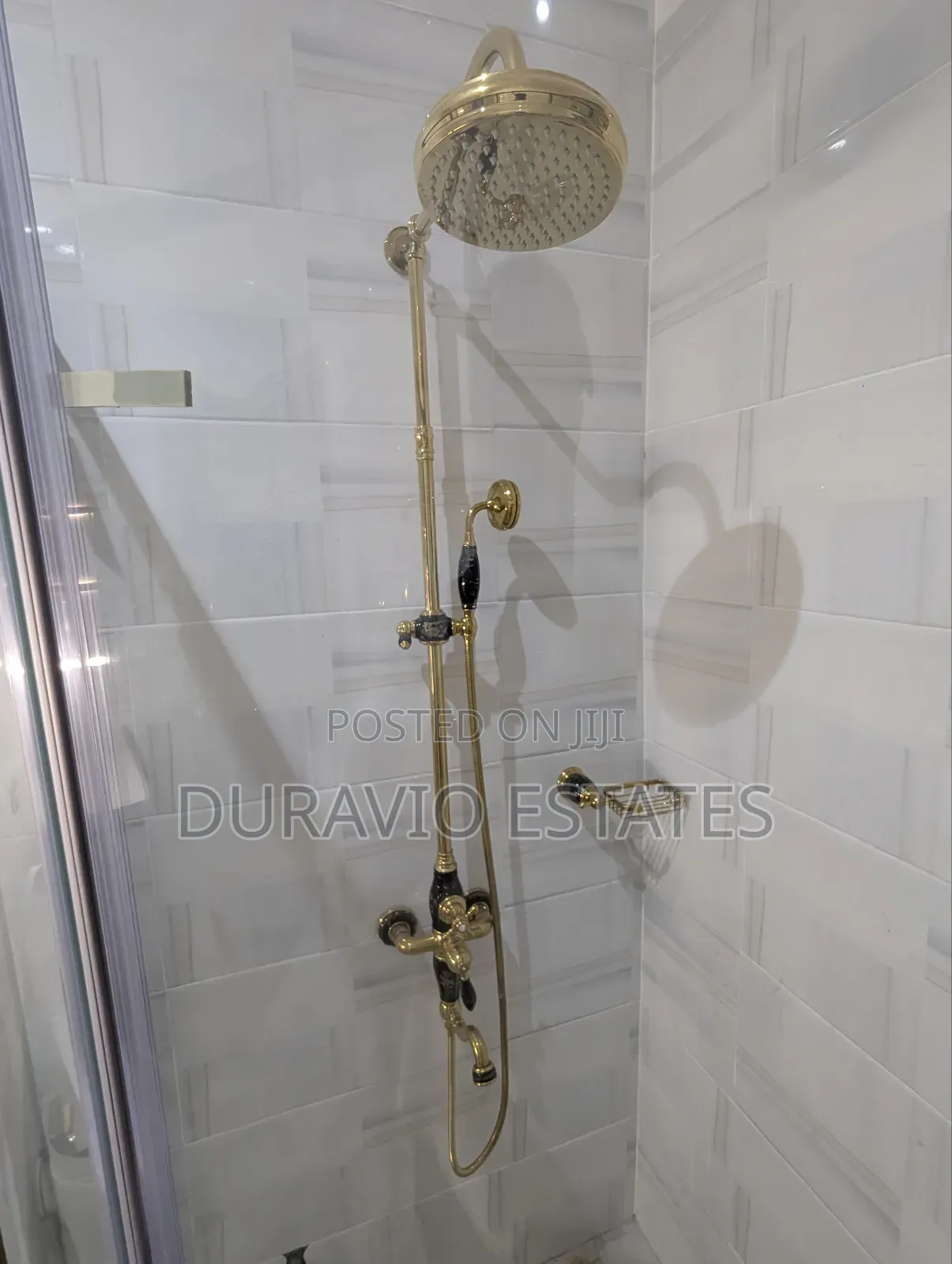 4bdrm House in Kwadaso Hilltop, Kumasi Metropolitan for sale