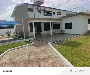 8bdrm House in Cantonments for rent