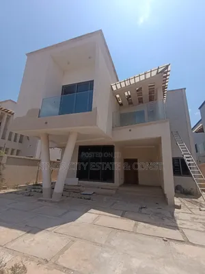 4bdrm House in East Legon Hills, Otano for sale