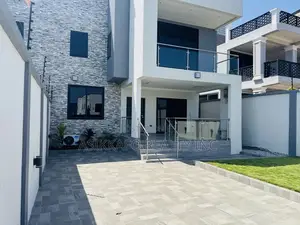 3bdrm Duplex in East Airport, Tseaddo for rent