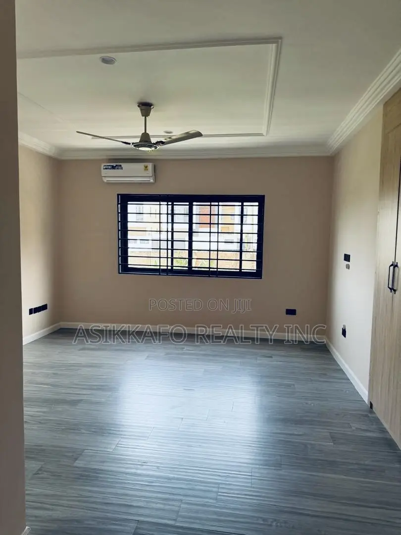3bdrm Duplex in East Airport, Tseaddo for rent