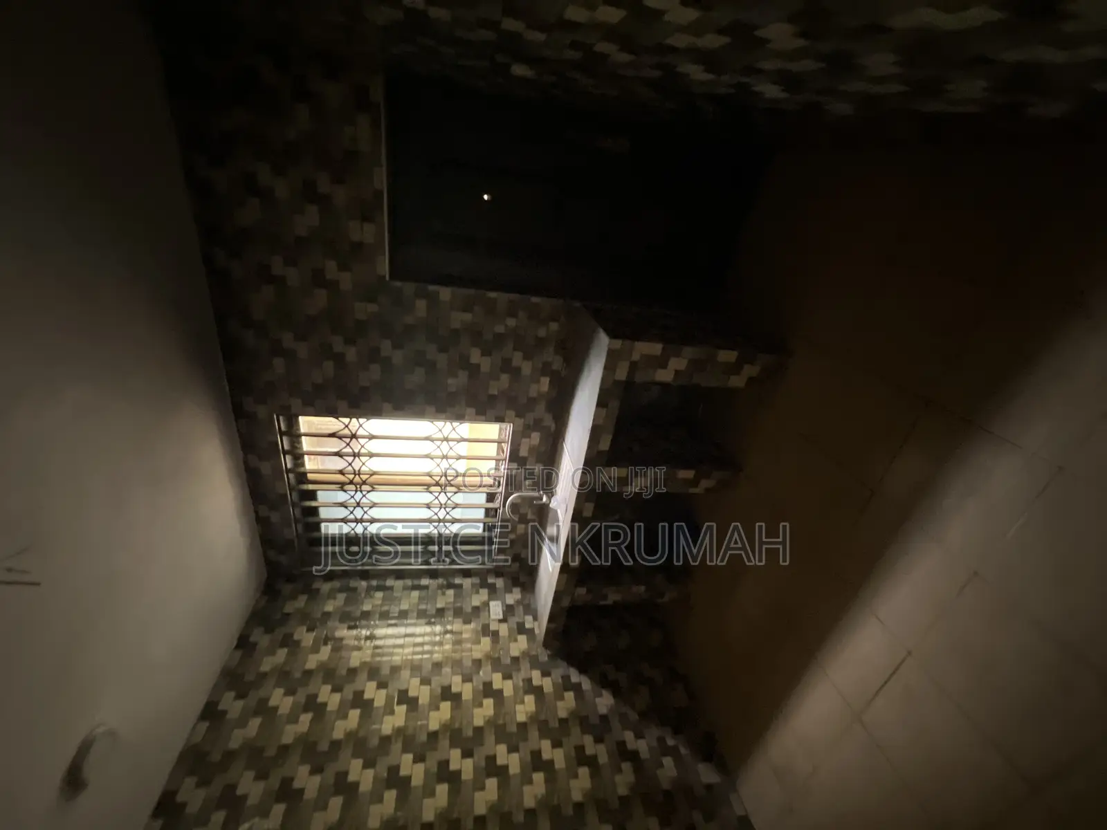 2bdrm Apartment in Mr Justice Estate, Old Barrier for rent