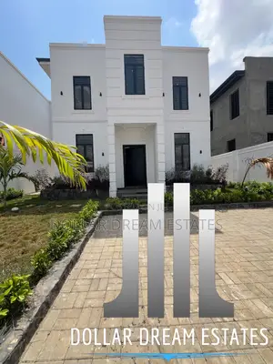 4bdrm House in East Legon for sale